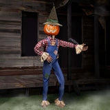 Espantapájaros con Cuervo