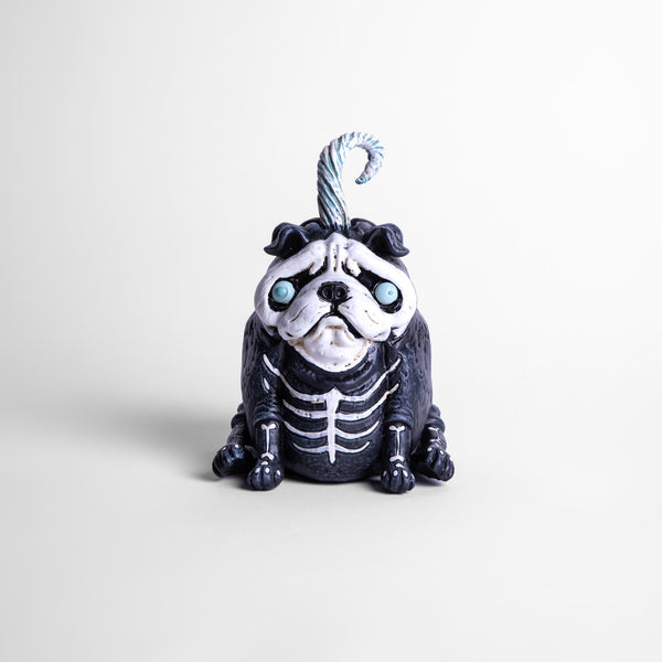 Pug Esqueleto